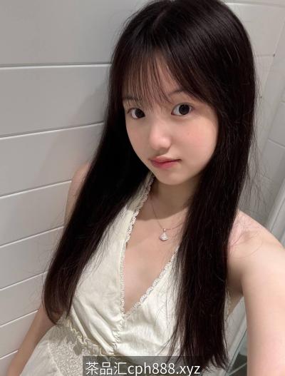 珠海清纯萝莉下海可上门