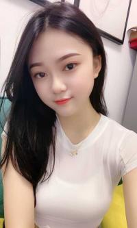白云清纯甜美可爱-诗雨
