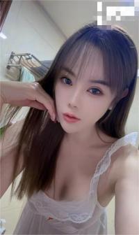 丰满大奶邻家骚货