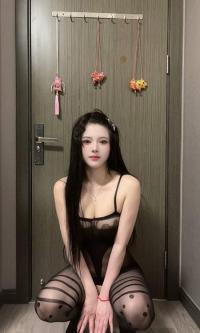上城肥臀欲女雅琪