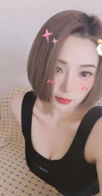 短发气质少妇梦梦