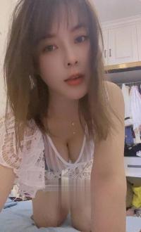 丰满白嫩的气质骚会扮演