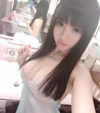 南京有颜有奶的小姐姐