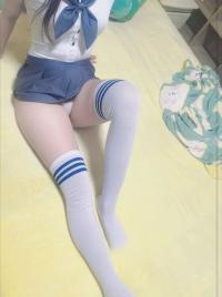 性感大奶粉嫩制服妹子